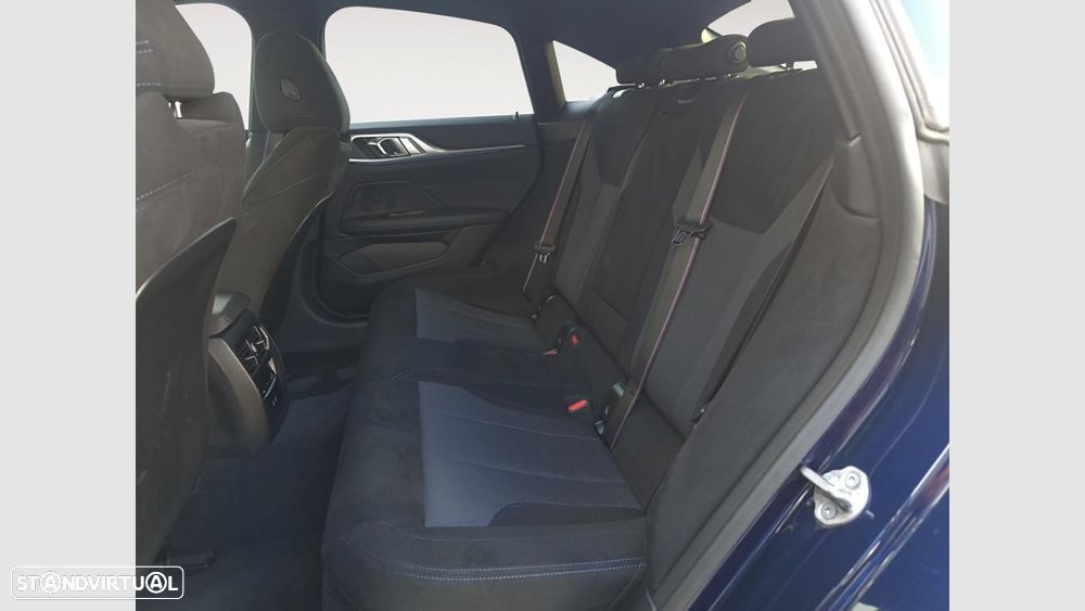 BMW i4 M50 Pack Desportivo M Pro — fotografia 14
