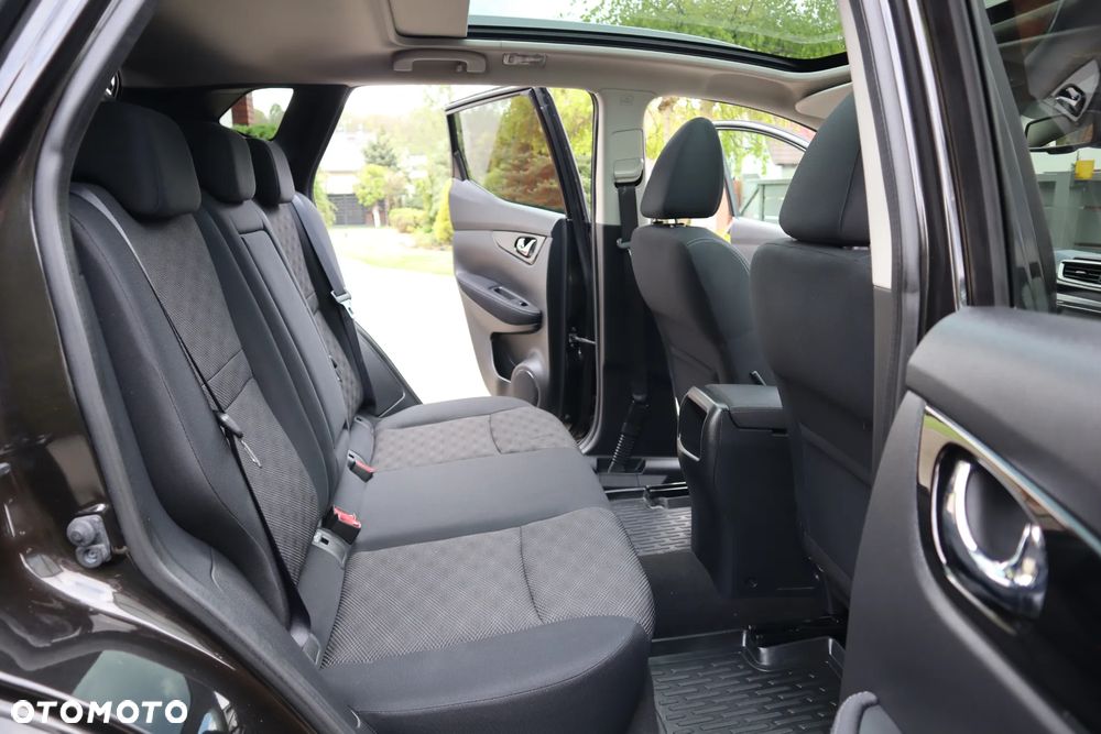 Nissan Qashqai 1.2 DIG-T N-Connecta - 12