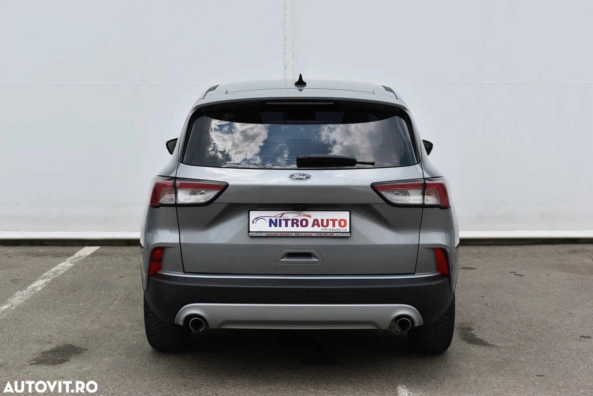 Ford Kuga - 5
