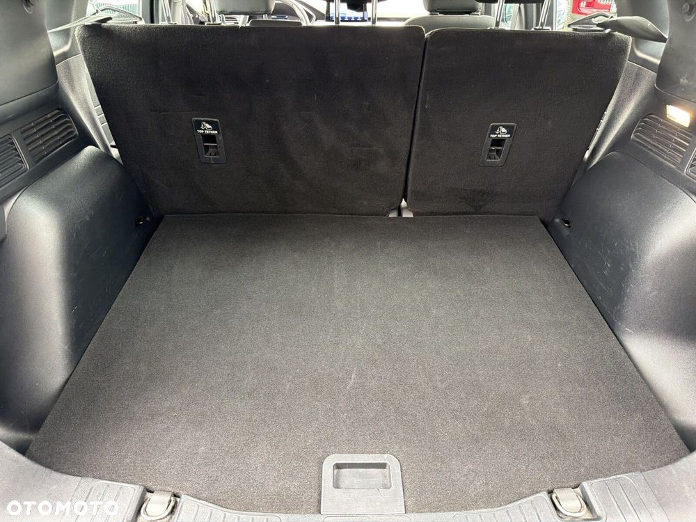 Ford Kuga - 18