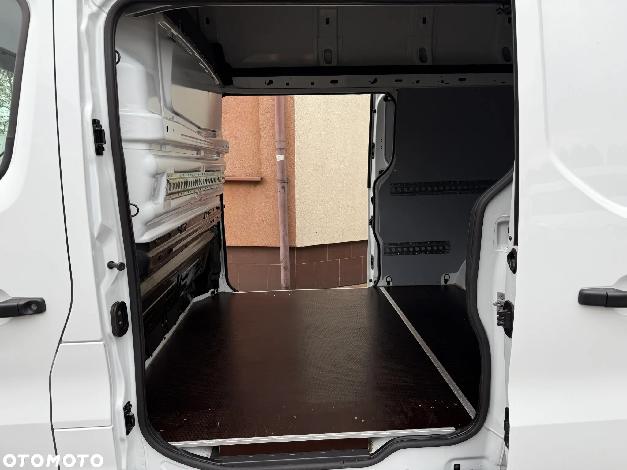 Renault Trafic L2H2 Winda - 19
