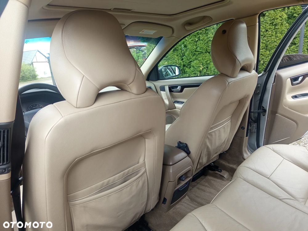 Volvo S60 2.4 T AWD Optima - 25
