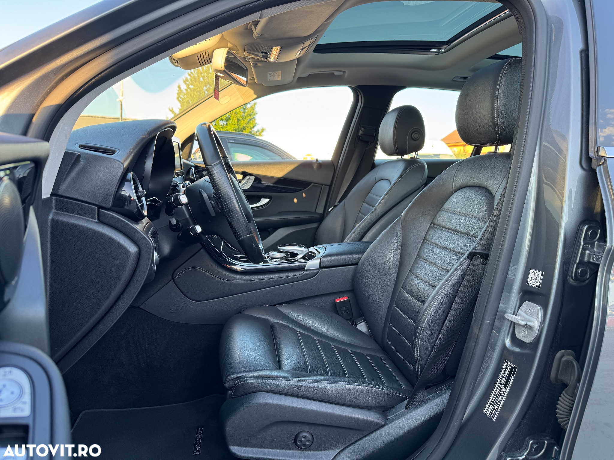 Mercedes-Benz GLC 220 d 4Matic 9G-TRONIC Exclusive - 22
