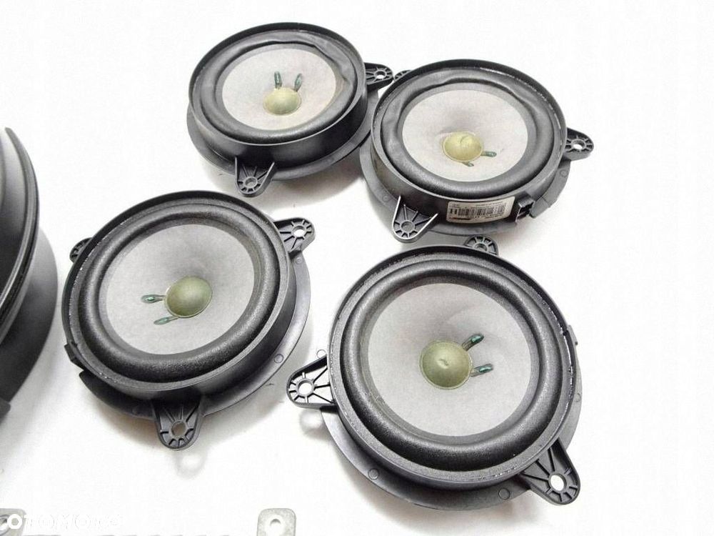 subwoofer głośniki wzmacniacz kpl. nissan qashqai j10 28060ey10a - 2