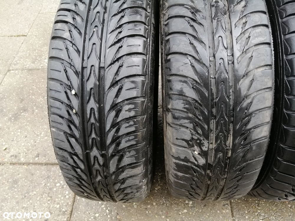 Toyota Yaris II komplet felg stalowych 4x100 ET39 z oponami zima 175/65 R14 - 12