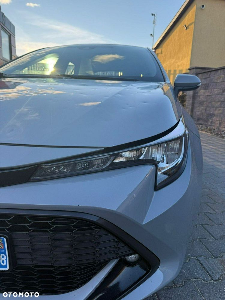 Toyota Corolla 1.8 Hybrid Comfort - 9