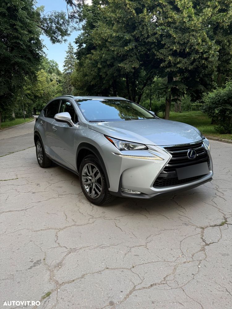 Lexus Seria NX 300h AWD Luxury - 2