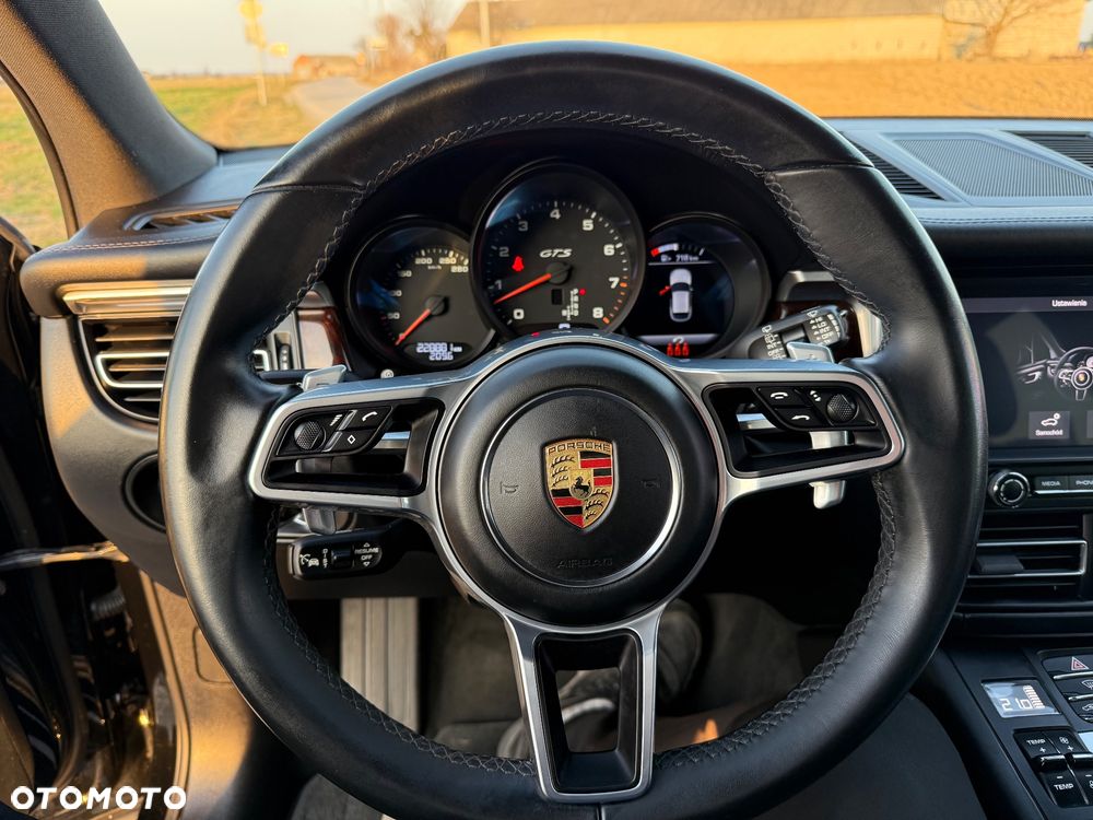 Porsche Macan - 14