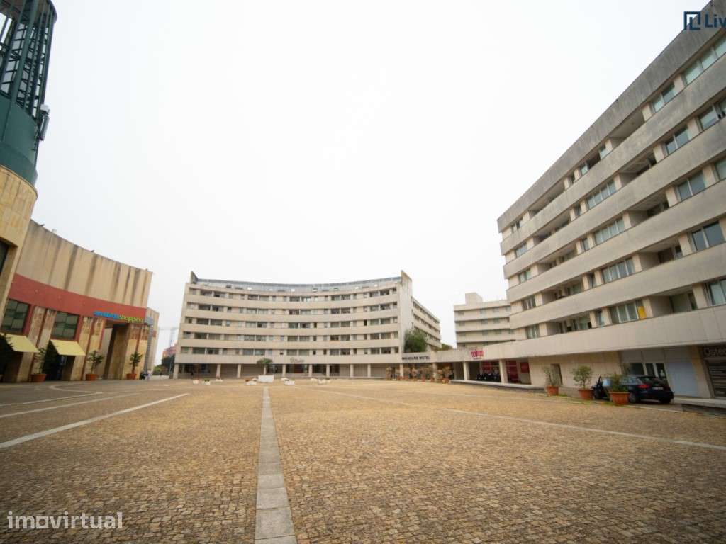 Apartamento T4 Mobilado com Vista para o Douro - Grande imagem: 3/57