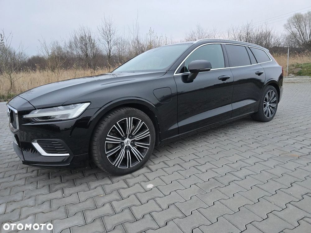 Volvo V60 T6 AWD Plug-In Hybrid Essential - 35