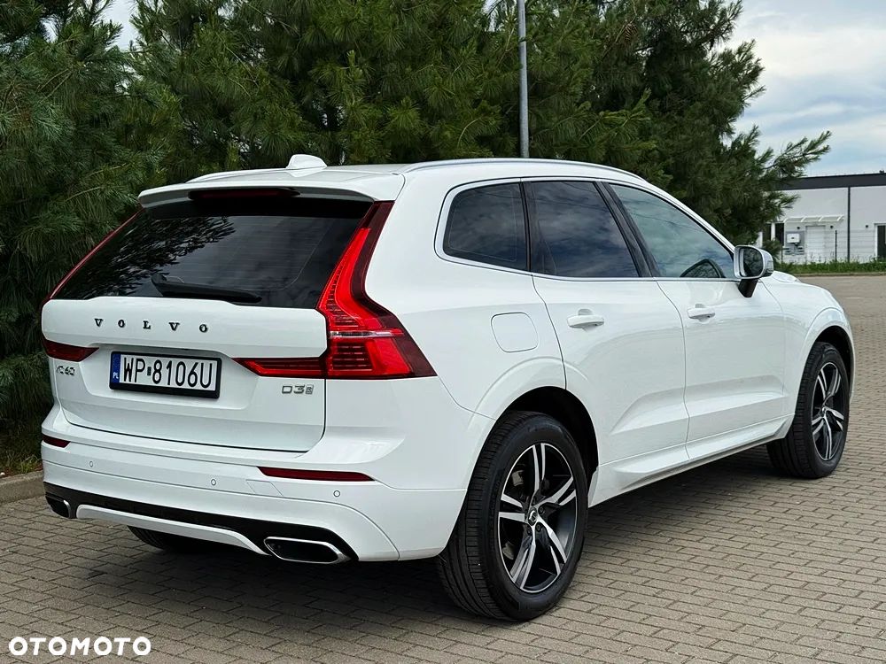 Volvo XC 60 D3 R-Design - 11