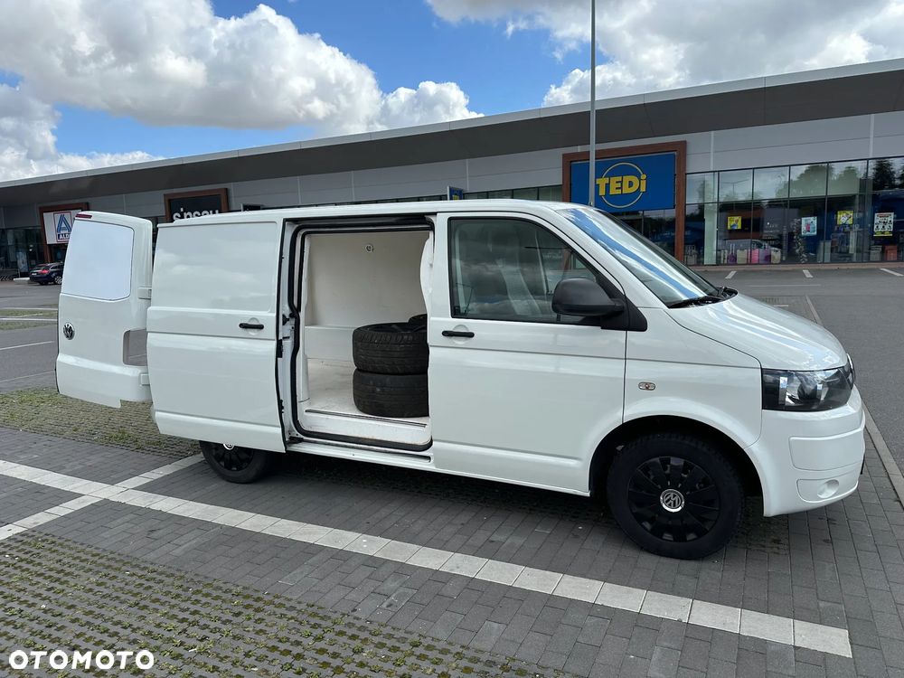 Volkswagen Transporter - 8
