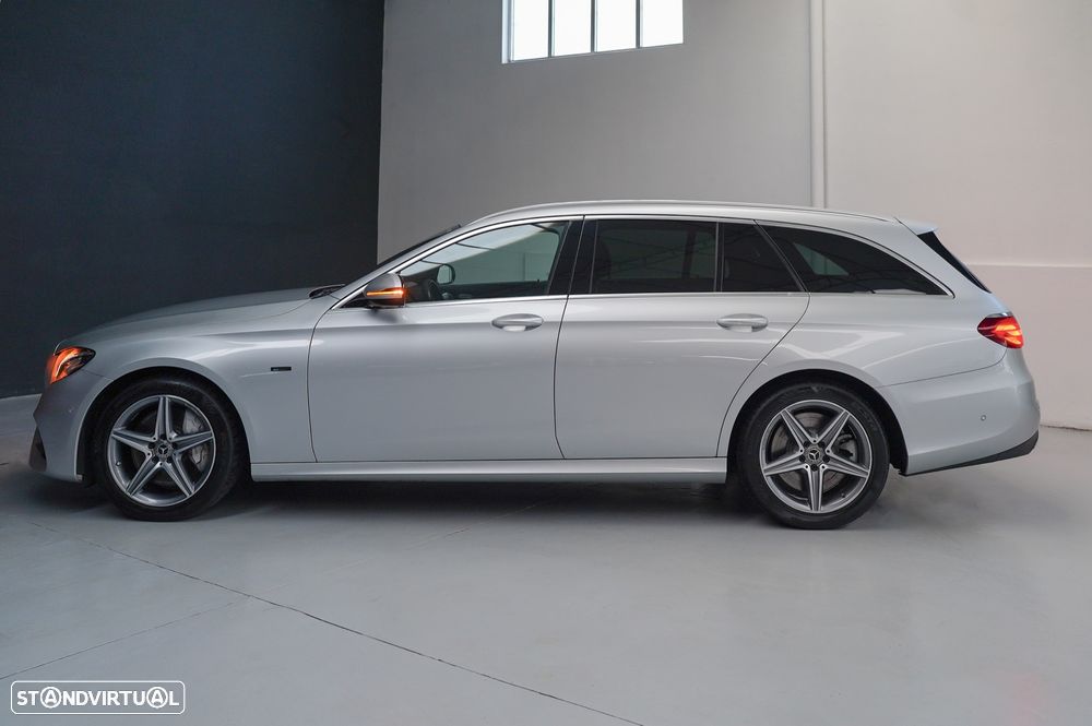 Mercedes-Benz E 300 de AMG Line - 18