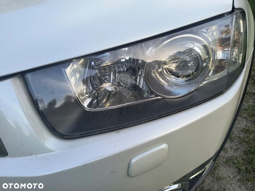 Chevrolet Captiva 2.2 D LTZ - 14