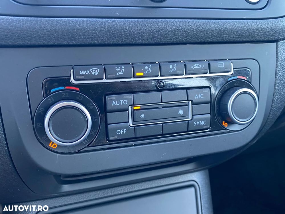 Volkswagen Golf Plus - 9