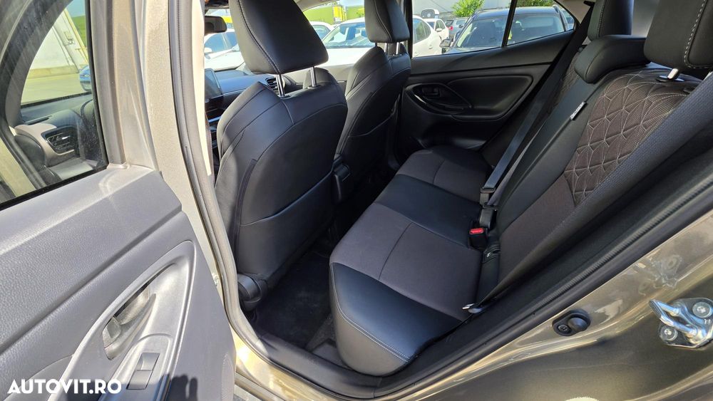 Toyota Yaris Cross 1.5 CVT Dynamic - 8