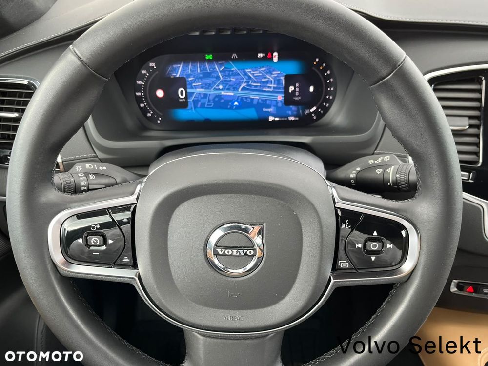 Volvo XC 90 - 13