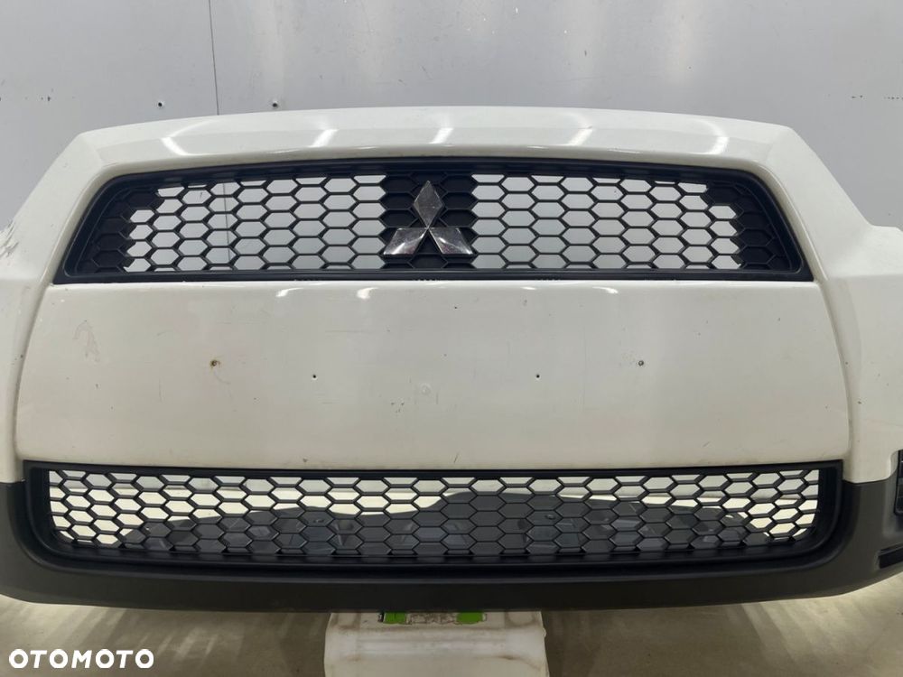 Zderzak przedni Mitsubishi Colt VI 6 Z30 08-12r. Lift przód 6400C105 - 9