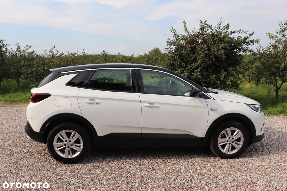 Opel Grandland X 1.5 D Start/Stop Color Line - 8