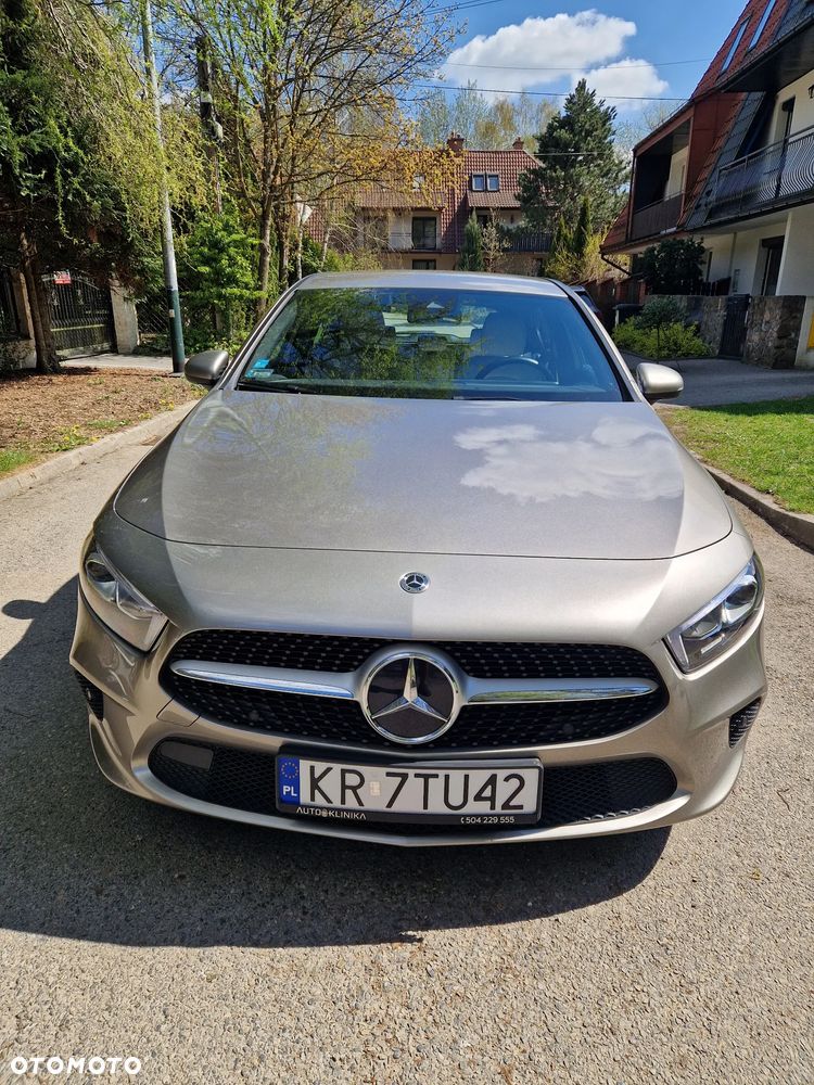 Mercedes-Benz Klasa A 180 Style 7G-DCT - 11