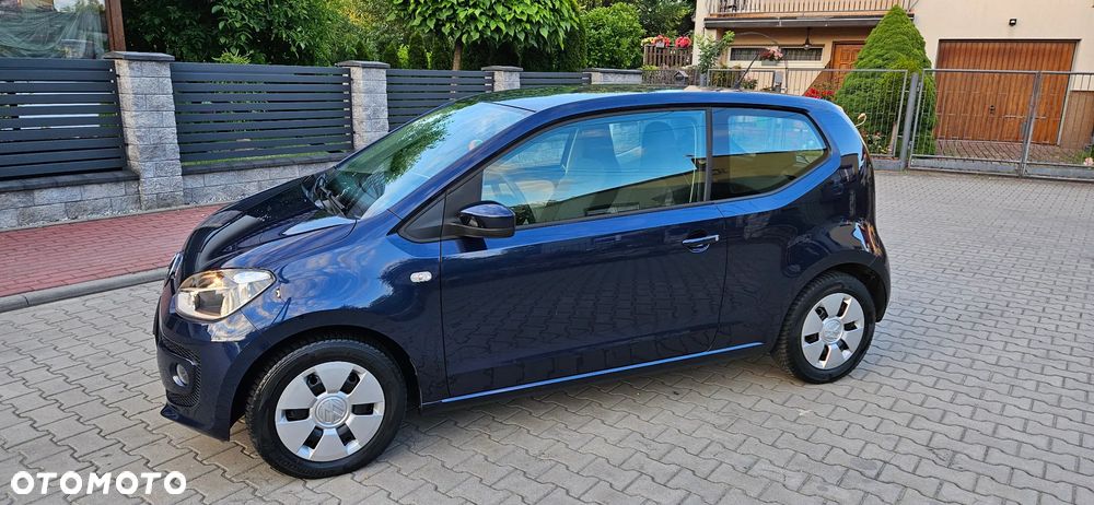 Volkswagen up! BlueMotion Technology move - 7