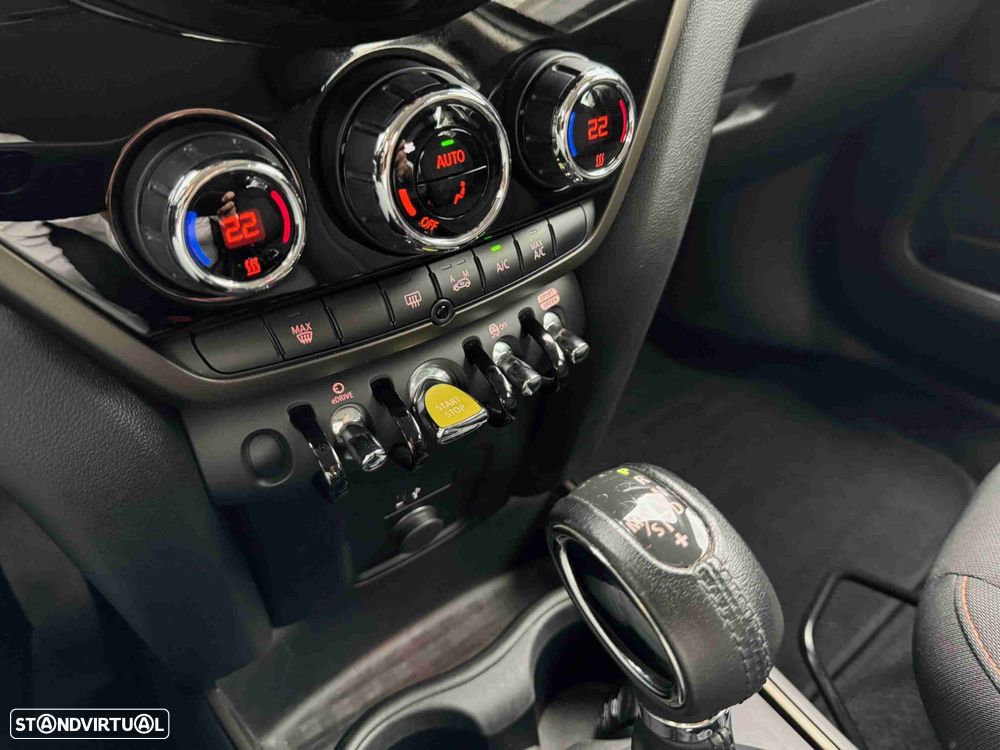 MINI Countryman Cooper SE ALL4 Auto - 15