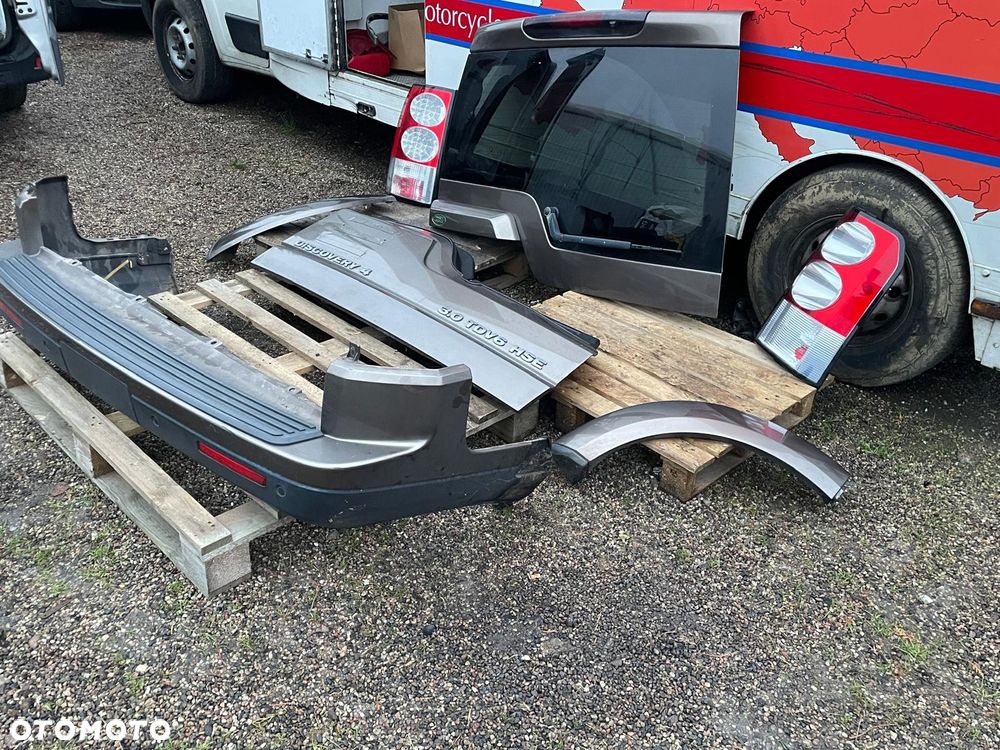 Land Rover Discovery IV 2011r. LRC825 kpl.tył - 2