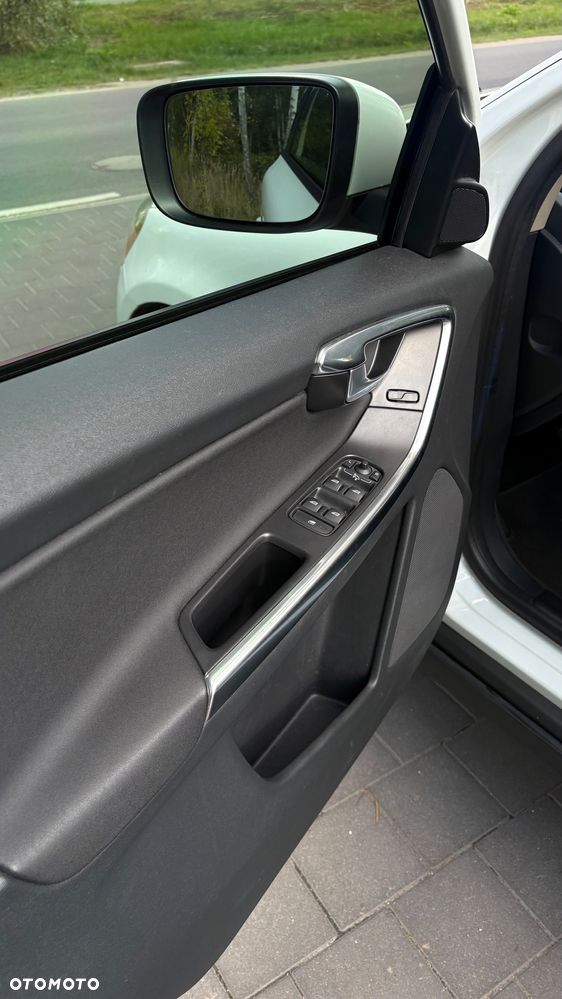 Volvo XC 60 2.4D AWD - 15