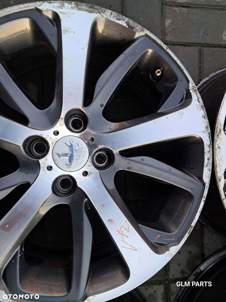 Peugeot 208 felgi Aluminiowe 17" 9673773777 4x108 ET25 do malowania - 4