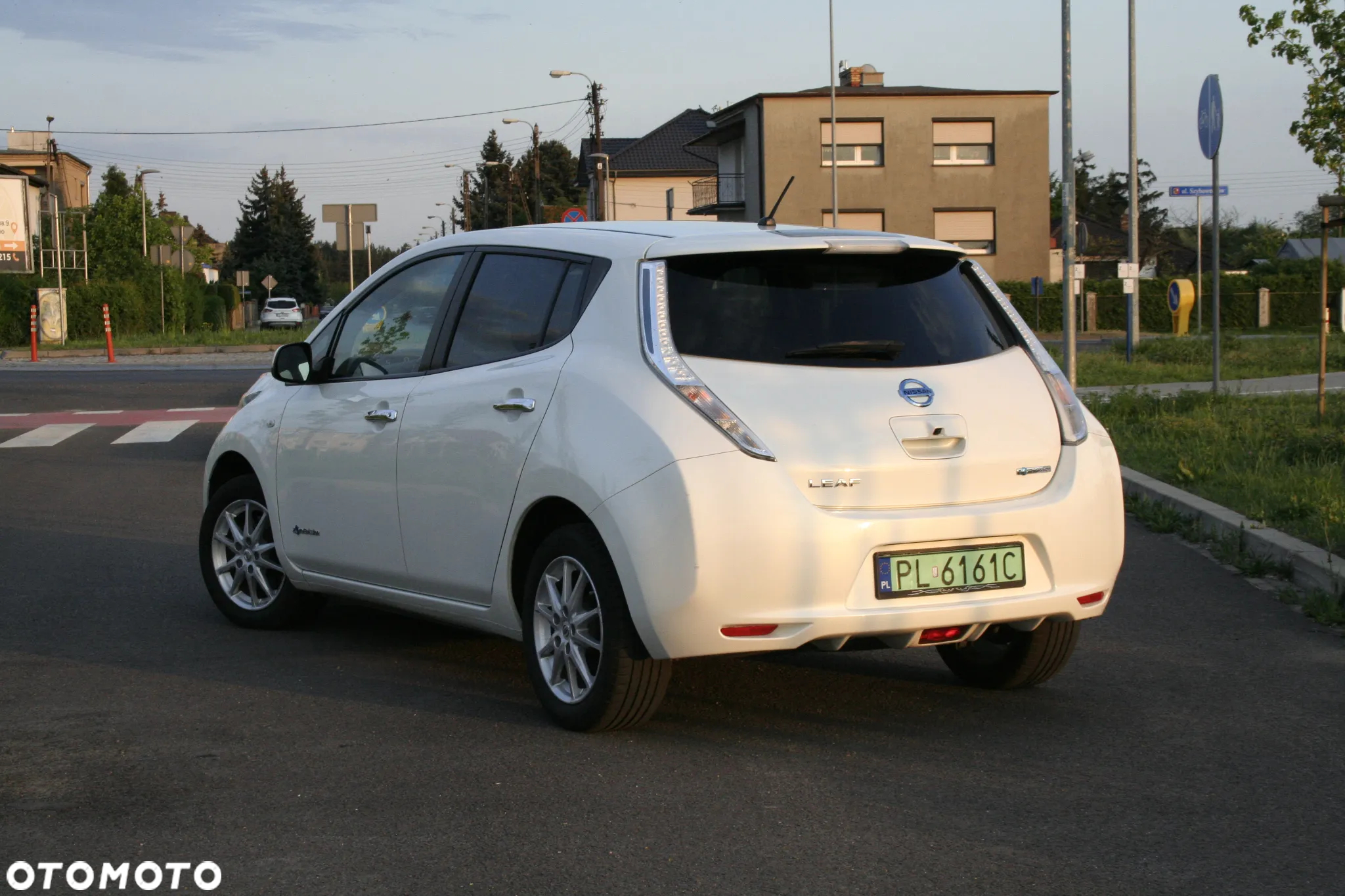 Nissan Leaf 24 kWh (mit Batterie) Tekna - 3