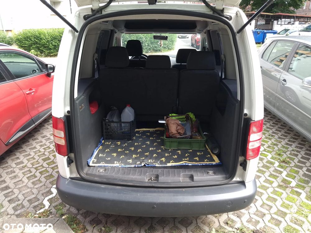 Volkswagen Caddy 1.6 (5-Si.) Edition 30 - 6