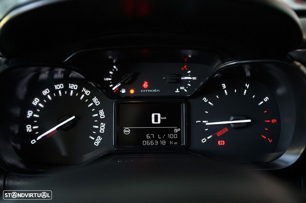 Citroën C3 1.2 PureTech Shine - 39
