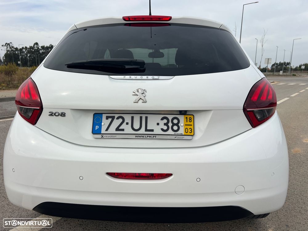 Peugeot 208 1.2 PureTech Style - 11