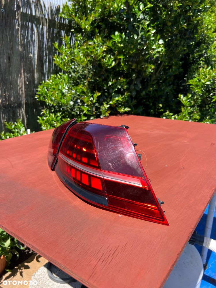 VW Golf VII tylne lampy DYNAMIC LED P/T - 2