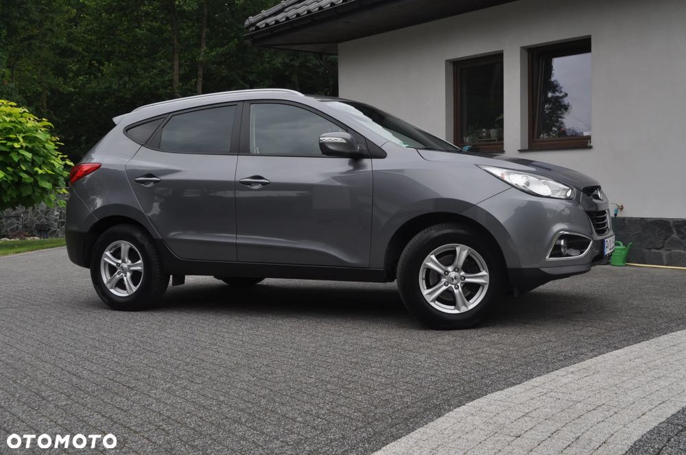 Hyundai ix35 1.6 2WD Fifa World Cup Edition - 3