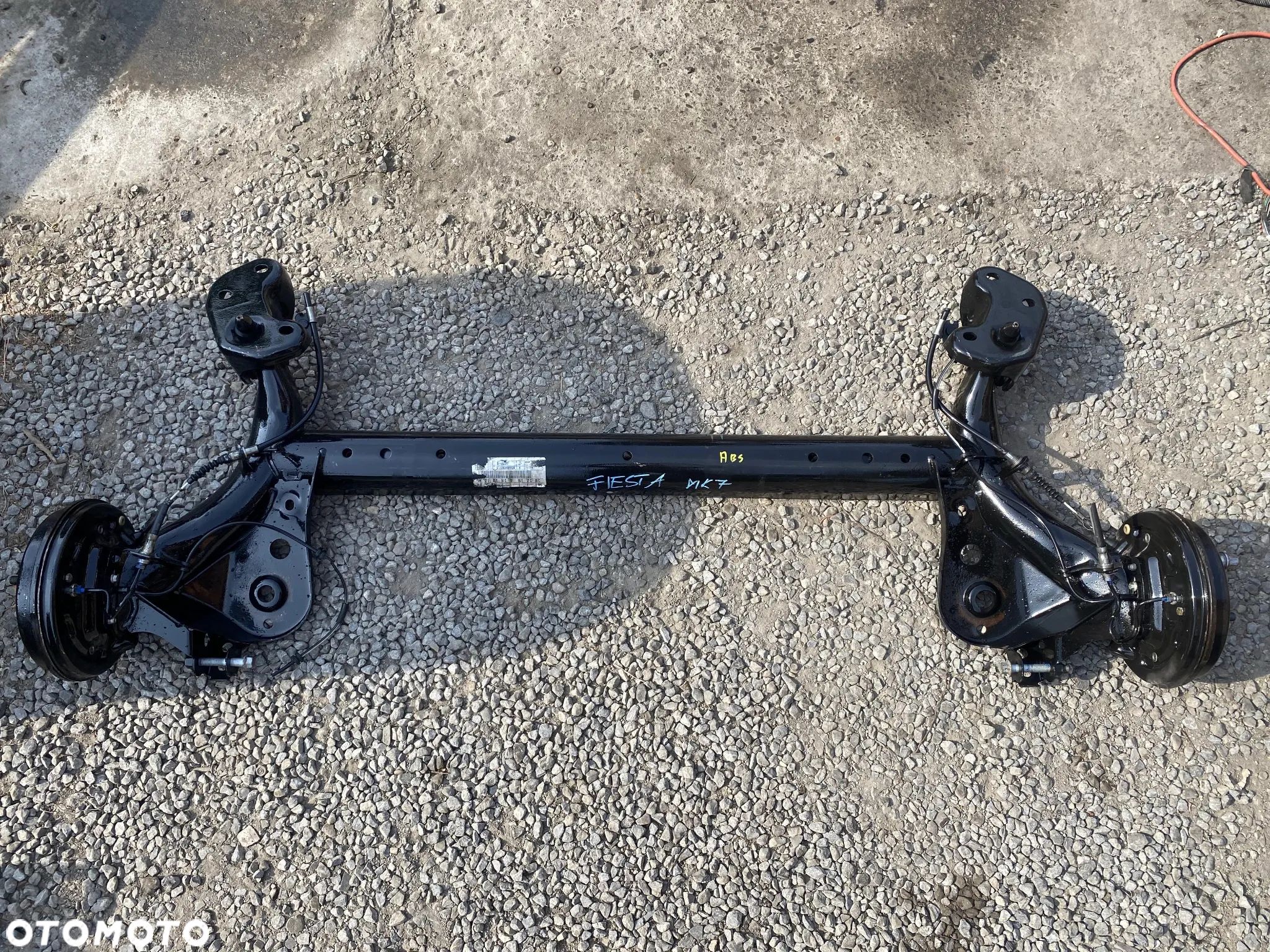 Belka zawieszenia ABS  Ford Fiesta MK7 OE Italia - 1