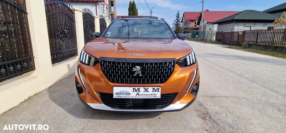 Peugeot 2008 1.2 L PureTech STT EAT8 GT Line - 5