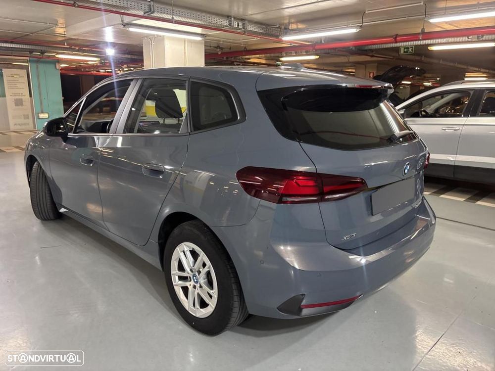 BMW 225xe Active Tourer e xDrive - 4