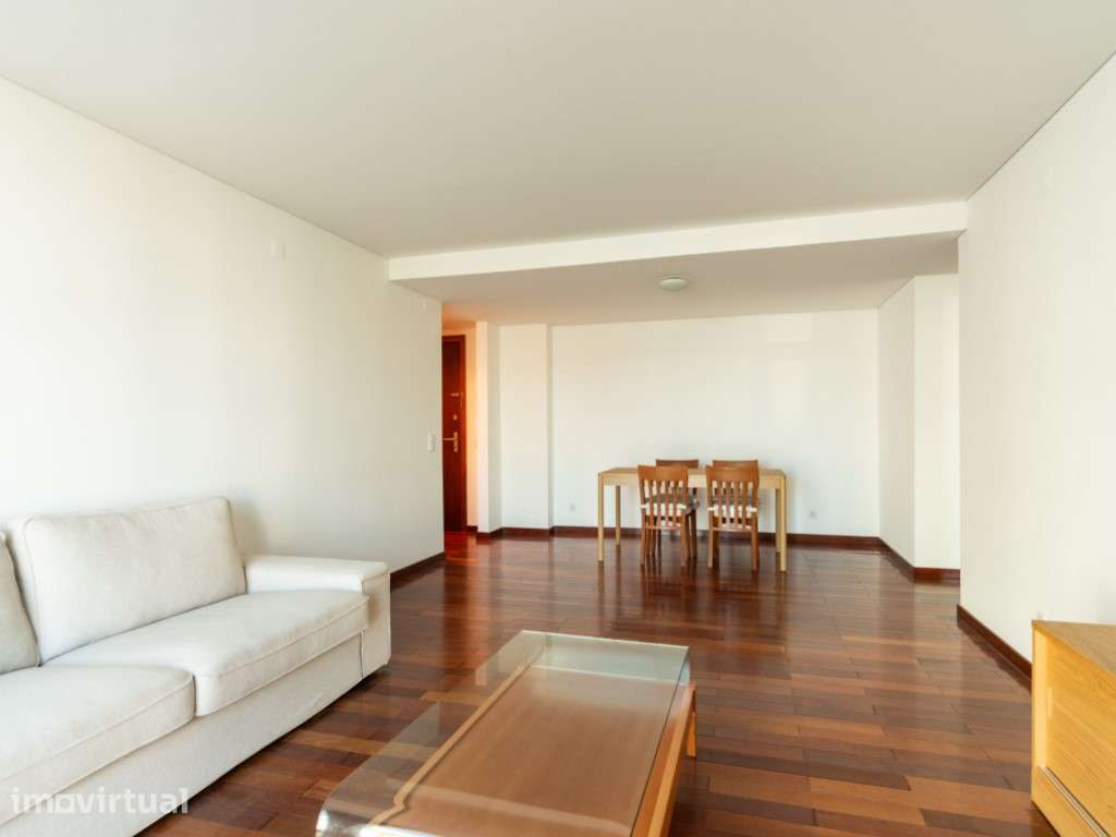 T2 com vista, ginásio e segurança 24H - Torre de São Gabriel - Grande imagem: 4/23