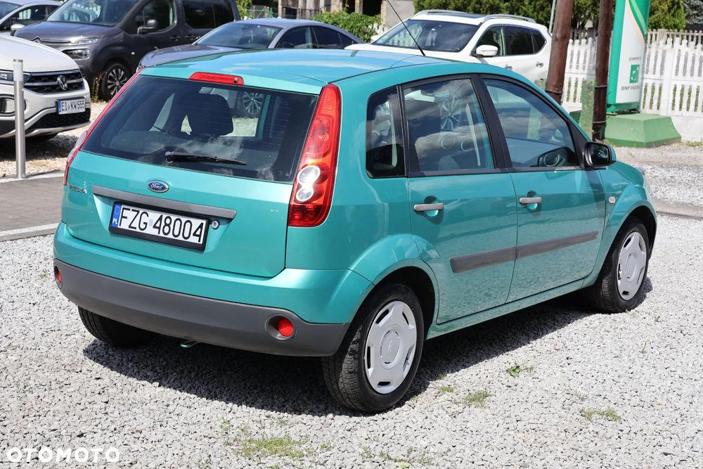 Ford Fiesta 1.3 Style - 4