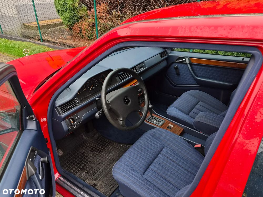 Mercedes-Benz W124 (1984-1993) - 10