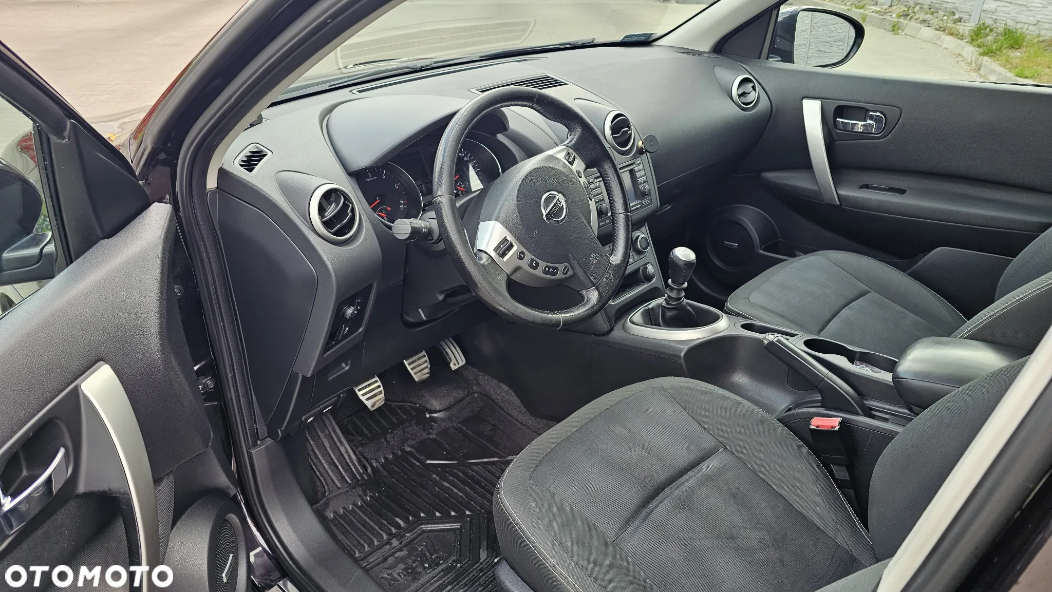 Nissan Qashqai 2.0 dCi Tekna - 5