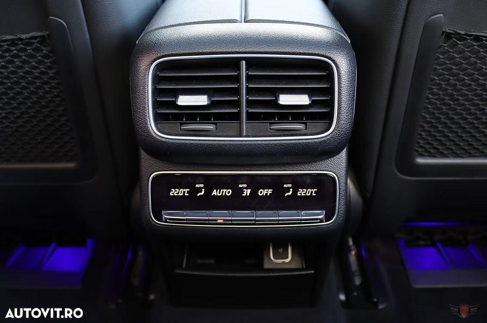 Mercedes-Benz GLE - 19