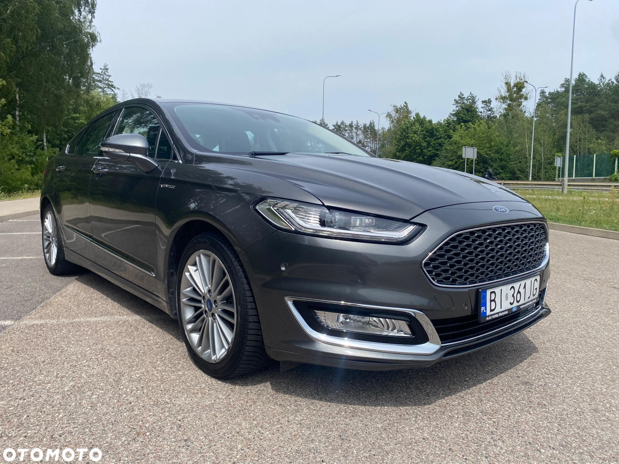 Ford Mondeo Vignale 2.0 Hybrid - 10