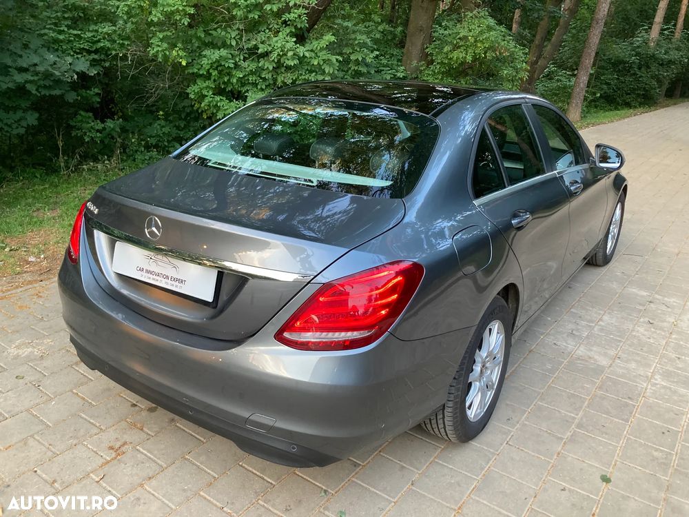 Mercedes-Benz C 180 d - 8