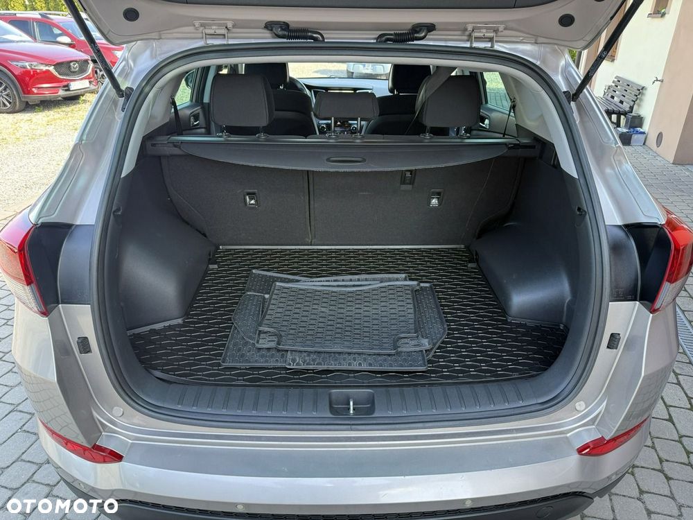 Hyundai Tucson blue 1.7 CRDi 2WD Passion - 26