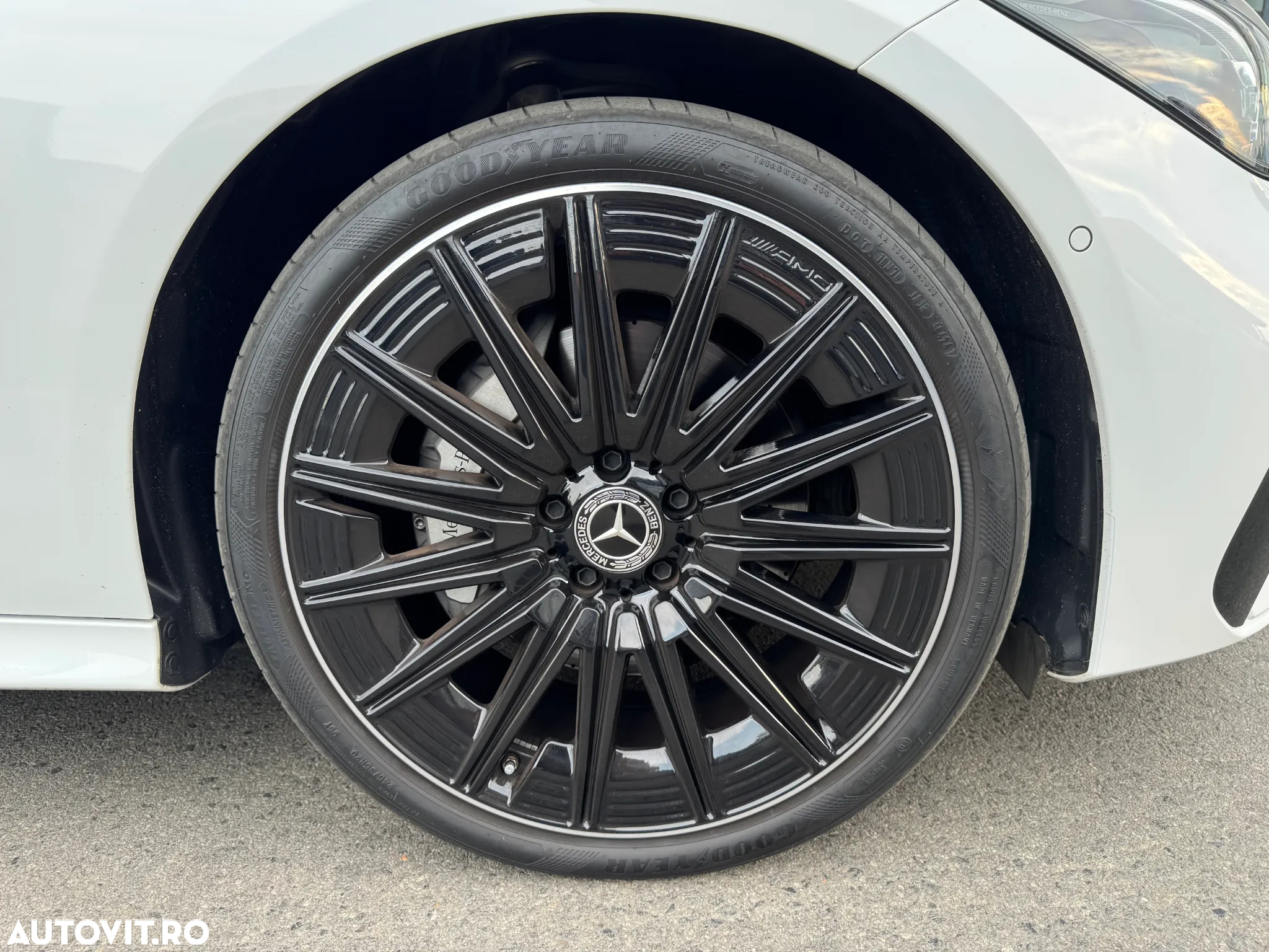 Mercedes-Benz CLE 300 4Matic Coupe 9G-TRONIC Edition AMG Line - 22