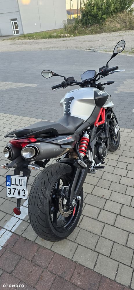 Aprilia Shiver - 4