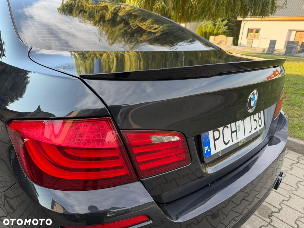 BMW Seria 5 530d xDrive Sport-Aut - 11