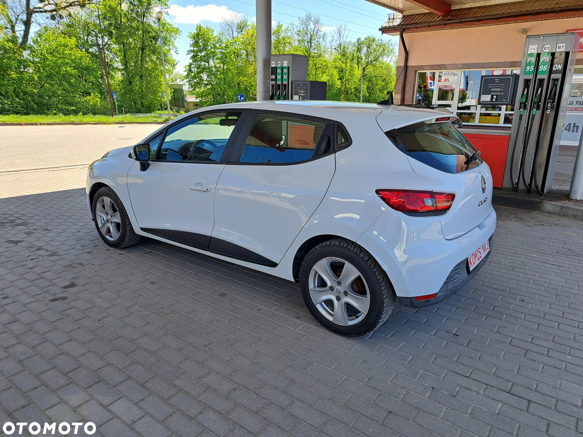 Renault Clio - 11